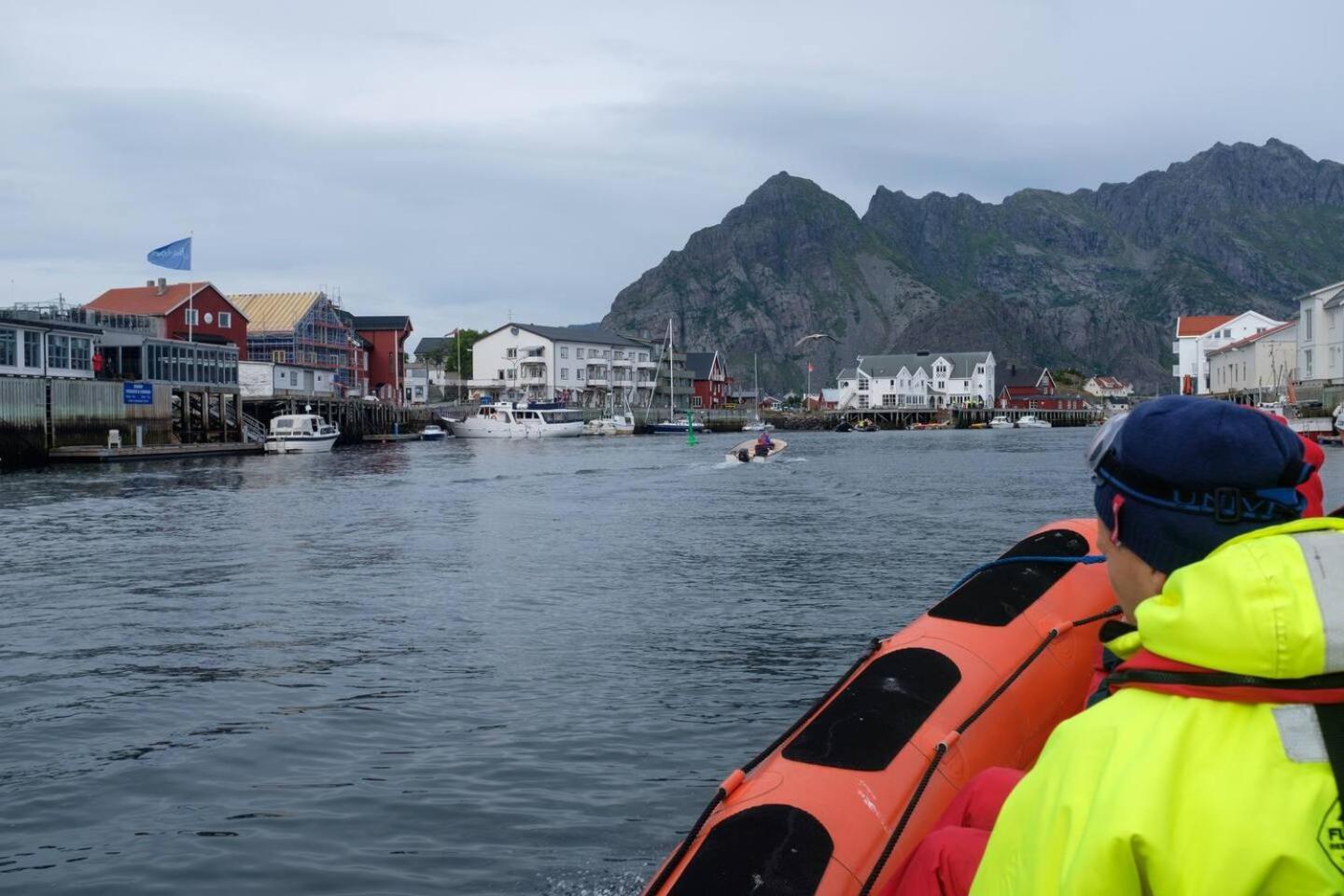 Leilighet Med Fantastisk Utsikt Henningsvær Exteriör bild