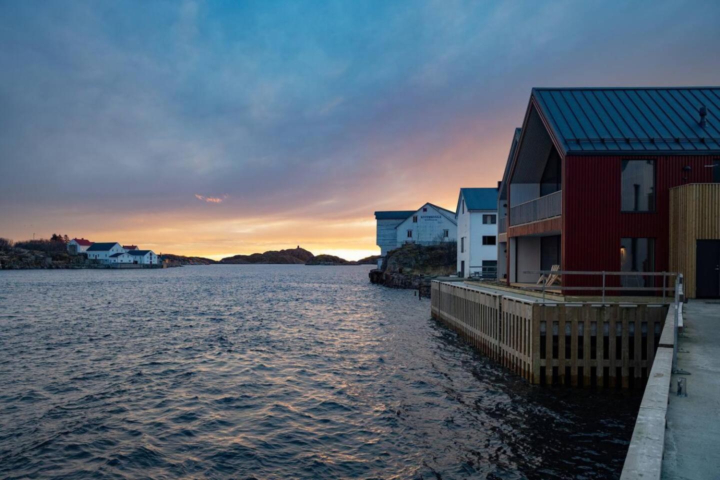 Leilighet Med Fantastisk Utsikt Henningsvær Exteriör bild