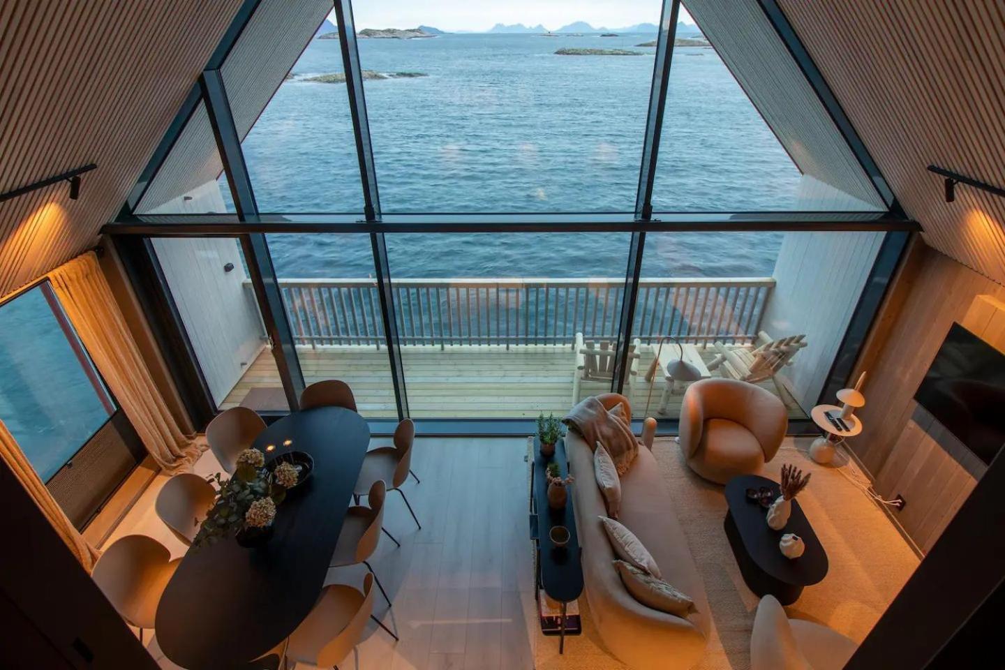 Leilighet Med Fantastisk Utsikt Henningsvær Exteriör bild